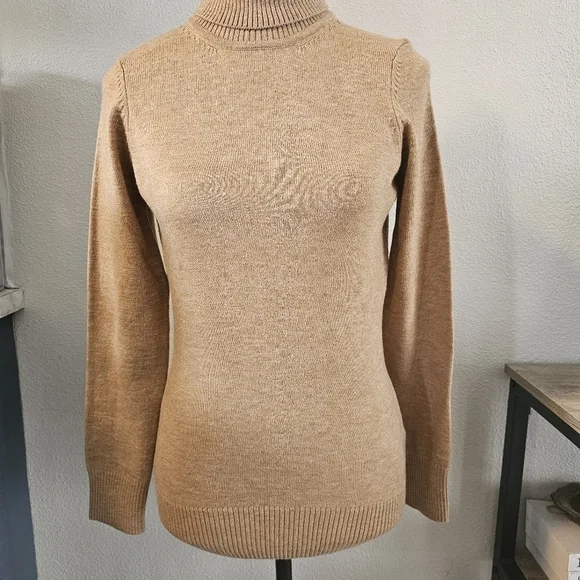 French Connection Sweaters French Connection Womens Cameltan